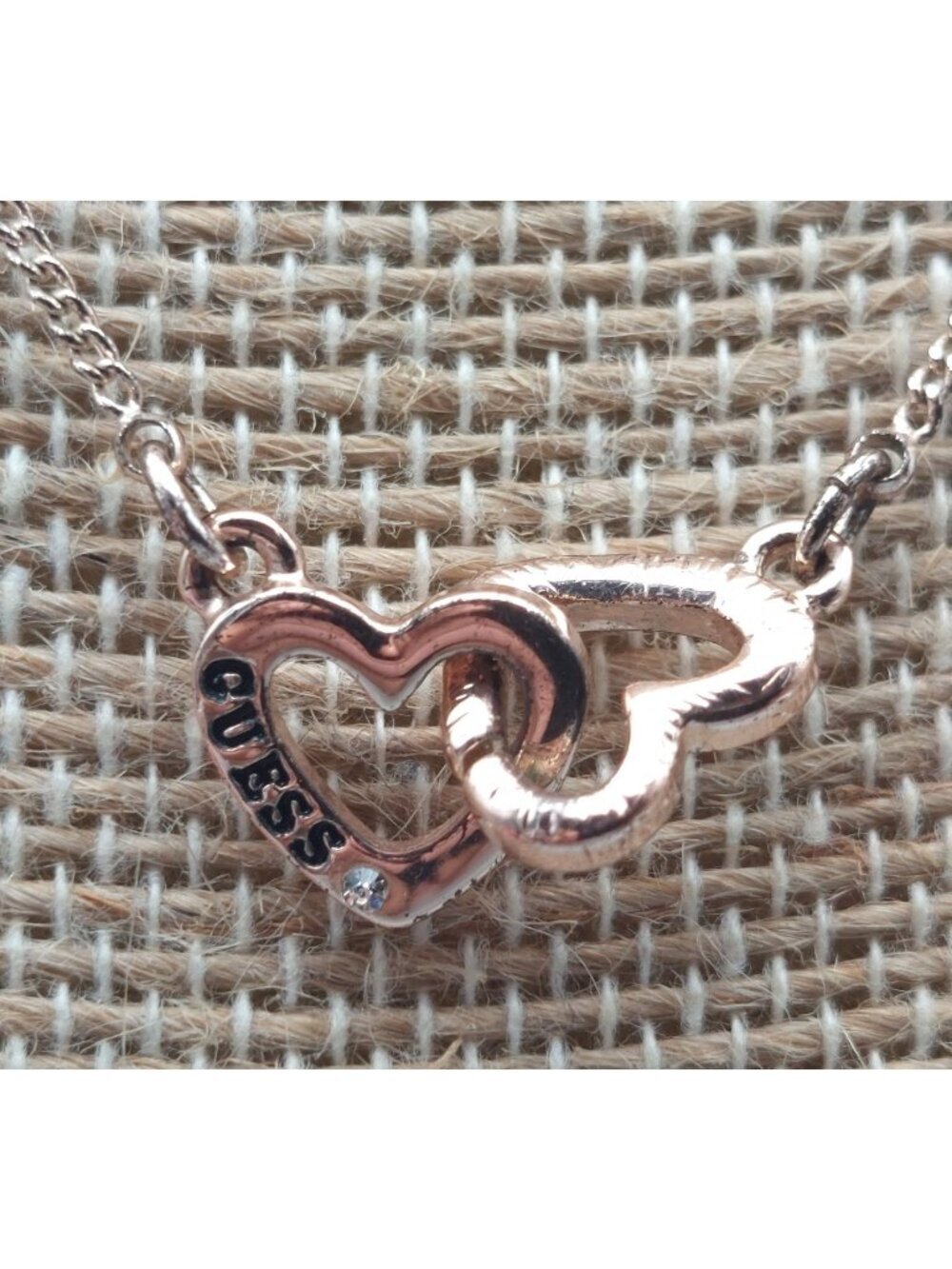Adorable GUESS Rose Gold Tone Double Heart Pendant Necklace Dainty 16" Long